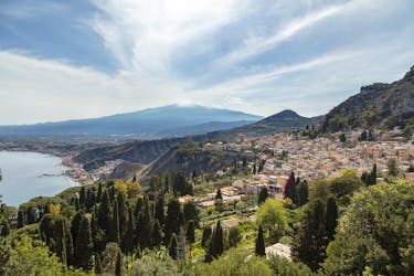 Taormina & Mt Etna to 1900m